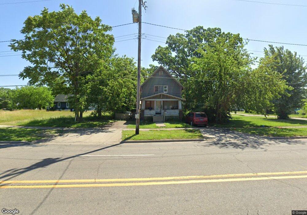 2713 S Saginaw St, Flint, MI 48503 - photo 1