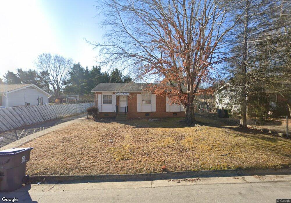 115 W Westbury Dr, Oxford, NC 27565 - photo 1