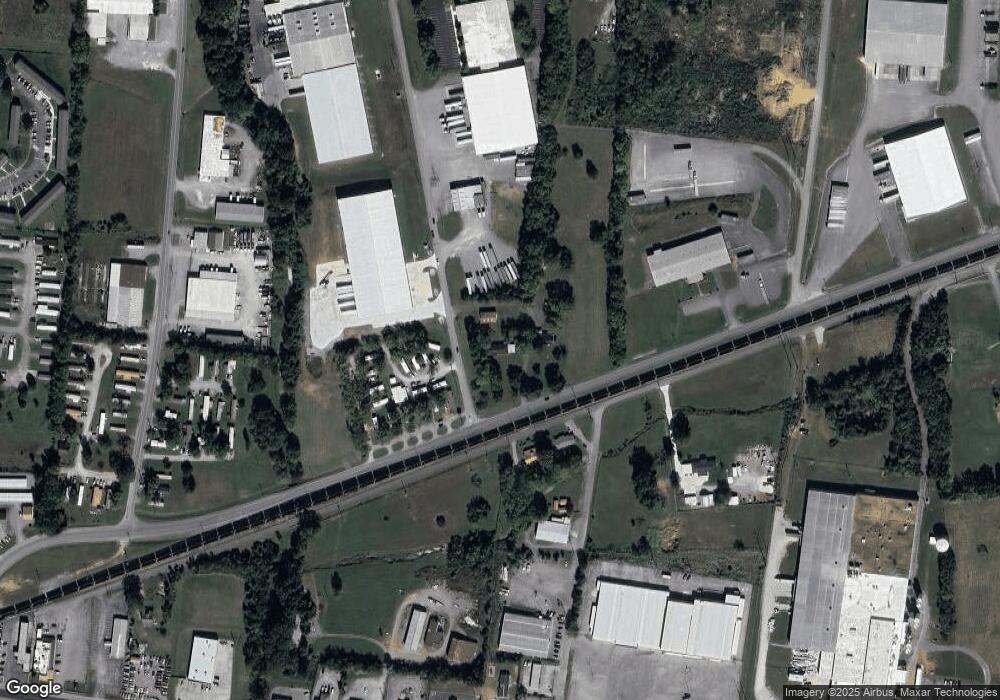 1001 E Lane St, Shelbyville, TN 37160 - photo 1