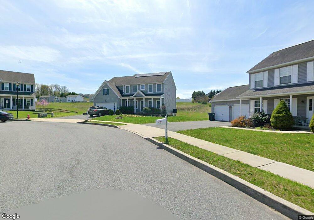 17 Albans Ct, Bernville, PA 19506 - photo 1