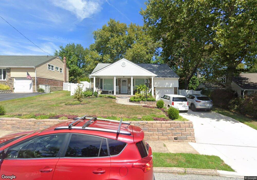 2205 Cambridge Rd, Broomall, PA 19008 - photo 1