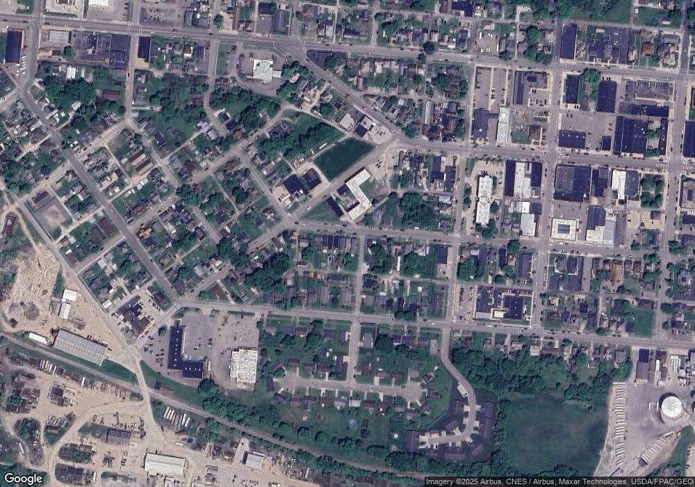 311 W 2nd St, Logan, OH 43138 - photo 1