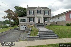 28 Kings Rd, Netcong, NJ 07857
