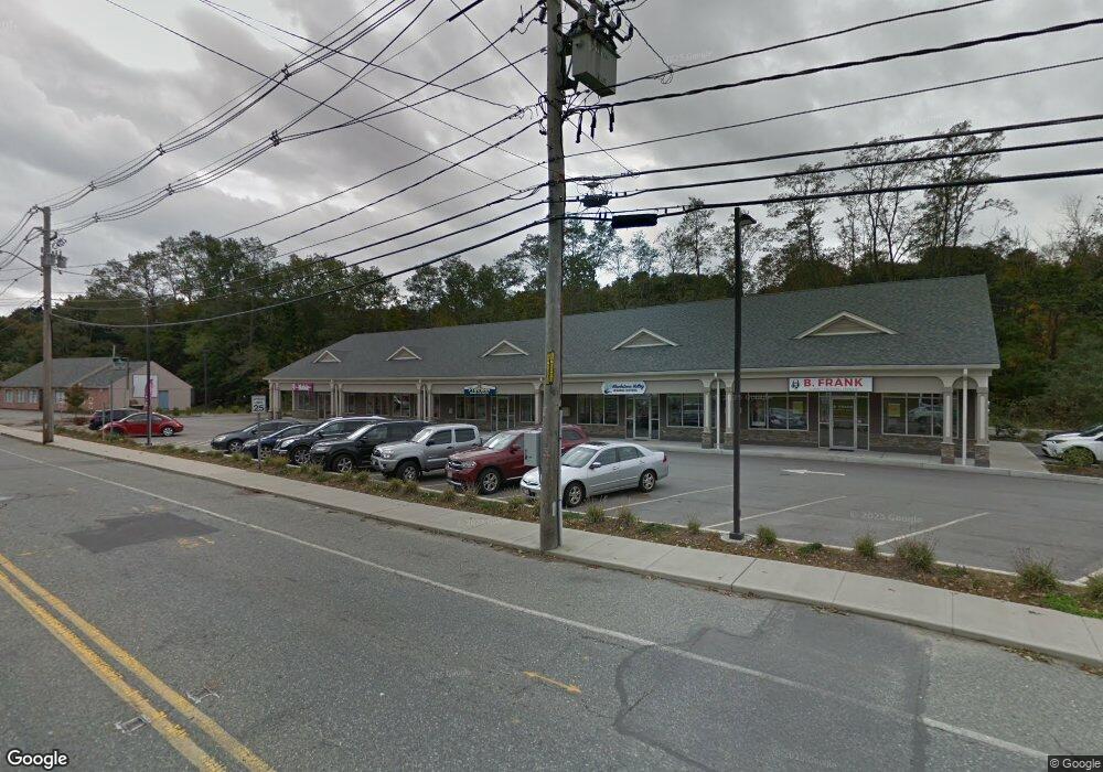 40 Douglas St unit 2, Uxbridge, MA 01569 - photo 1