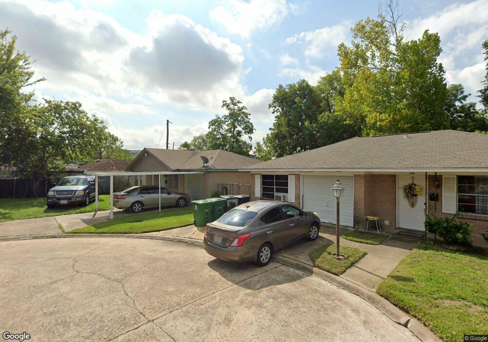 132 W Whitney St, Houston, TX 77018 - photo 1