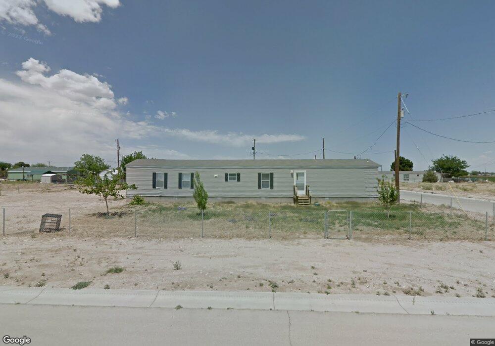 120 Carlgo St, Carlsbad, NM 88220 - photo 1