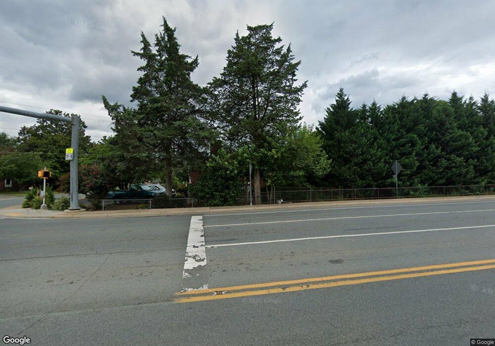 2319 Greenbrier Dr, Charlottesville, VA 22901 - photo 1