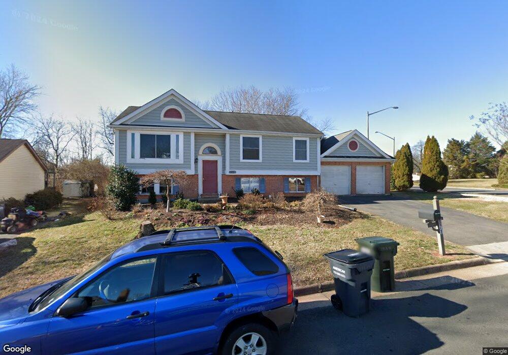9871 Nimitz Ct, Manassas, VA 20109 - photo 1