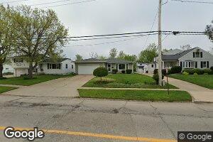 1413 42nd St NE, Cedar Rapids, IA 52402