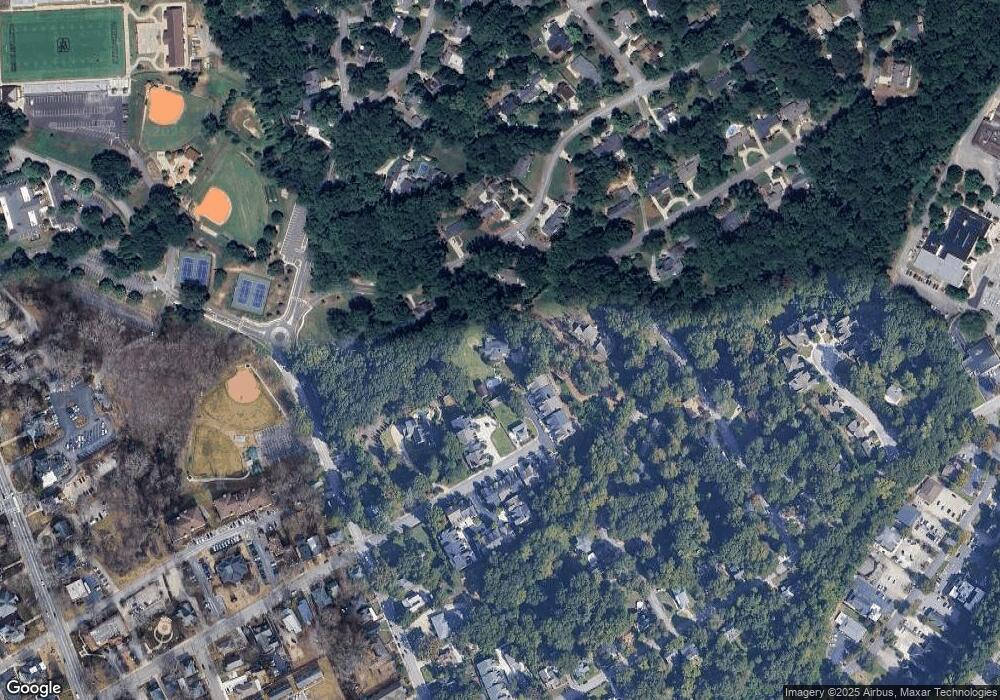 1023 Glenwood Dr, Gainesville, GA 30501 - photo 1