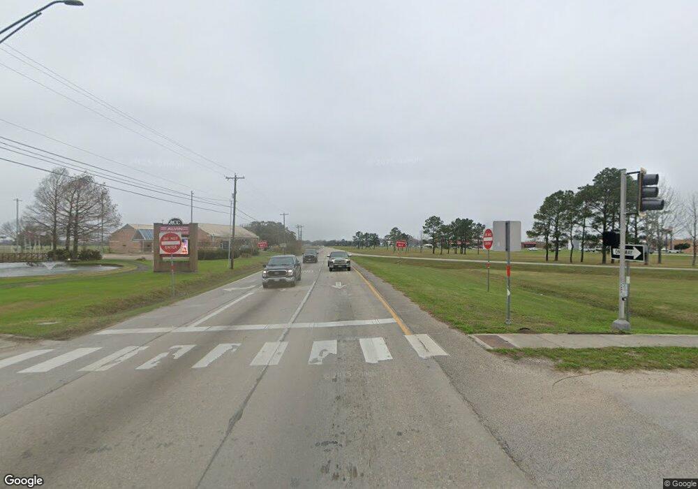 2201 N Highway 35 Business, Alvin, TX 77511 - photo 1