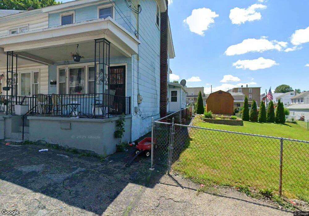 210 Hunter St, Tamaqua, PA 18252 - photo 1