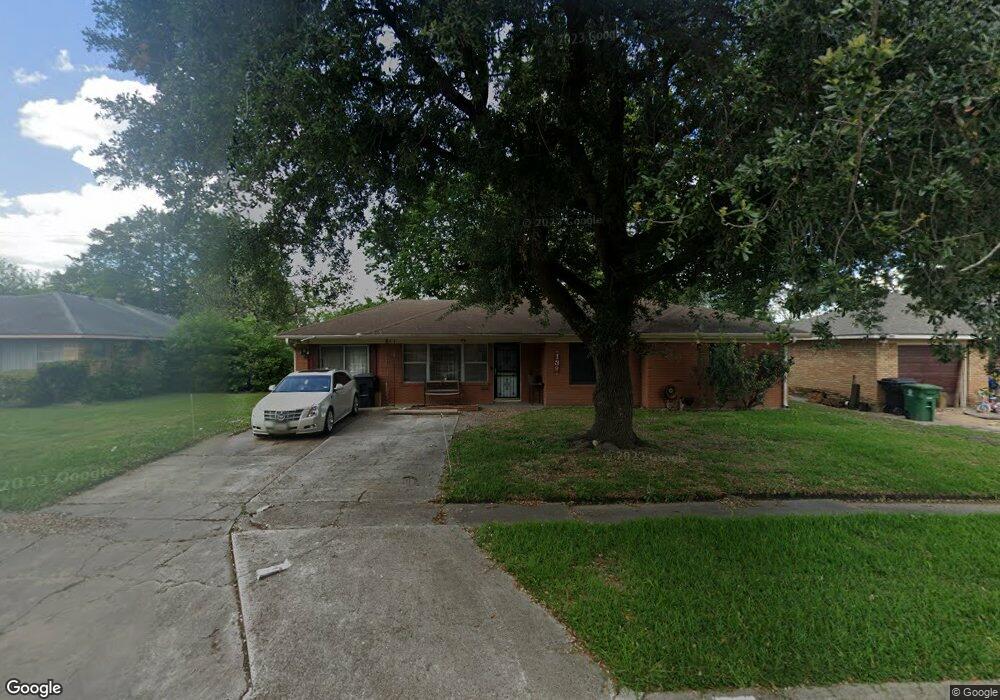 139 Spell St, Houston, TX 77022 - photo 1