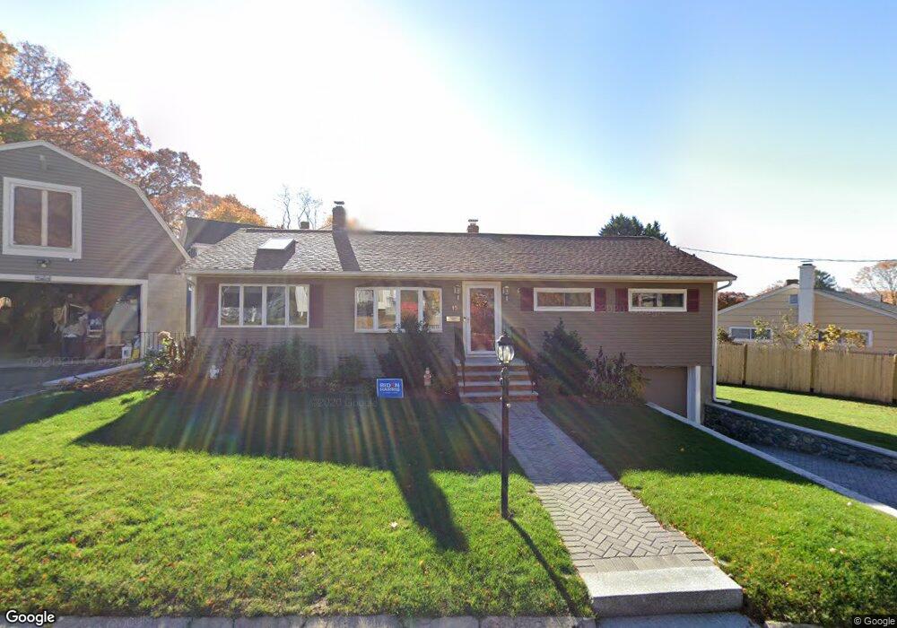 15 Yerxa Rd, Arlington, MA 02474 - photo 1