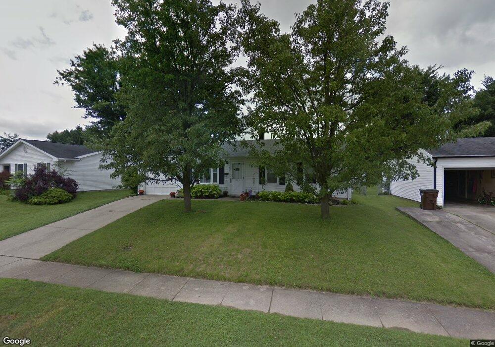 817 Richard Dr, Xenia, OH 45385 - photo 1