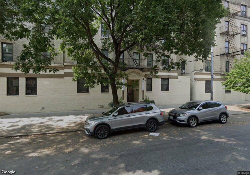 266 E 169th St, Bronx, NY 10456 - photo 1