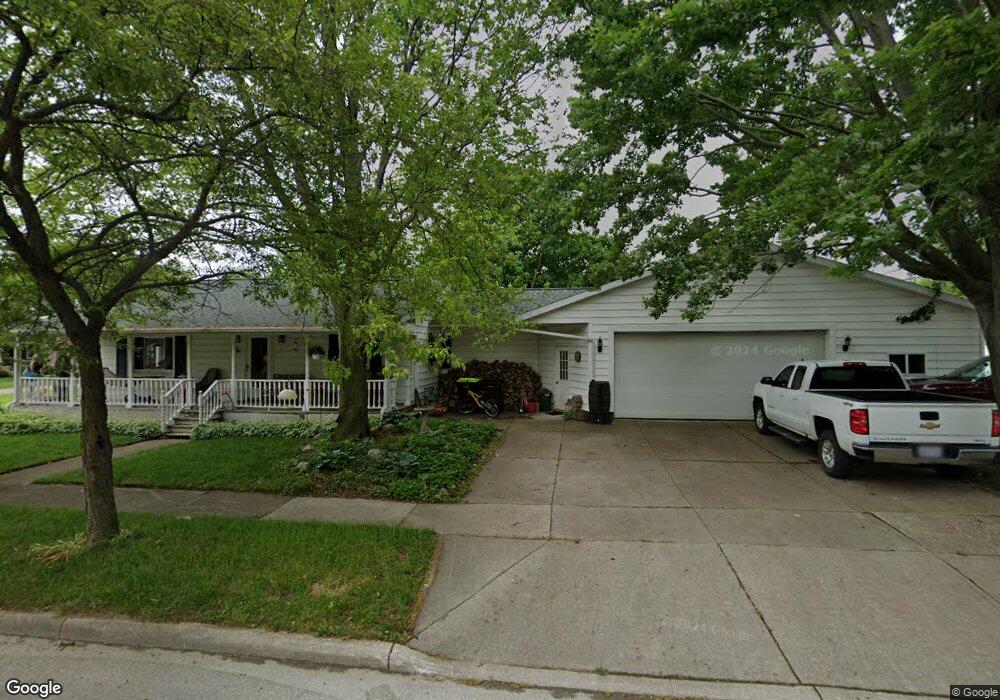 713 Lueke Ave, Woodville, OH 43469 - photo 1