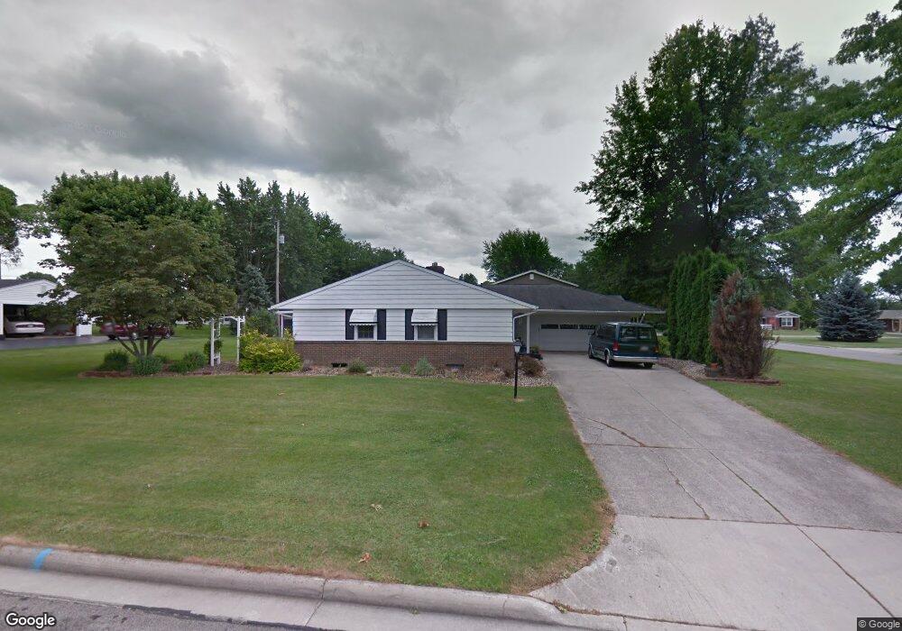 1110 Mary Ann Ln, Bucyrus, OH 44820 - photo 1