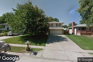 10237 Ohern St, Omaha, NE 68127