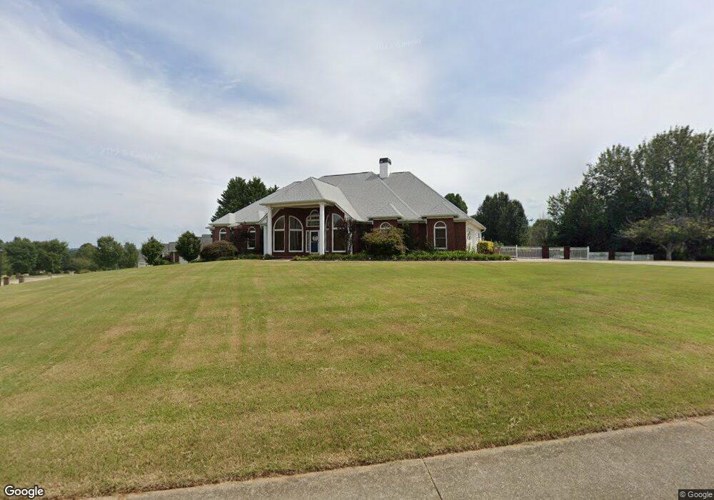 4534 Montclair Cir, Gainesville, GA 30506 - photo 1