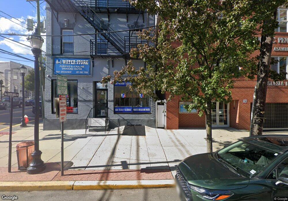 4901 Broadway, Union City, NJ 07087 - photo 1