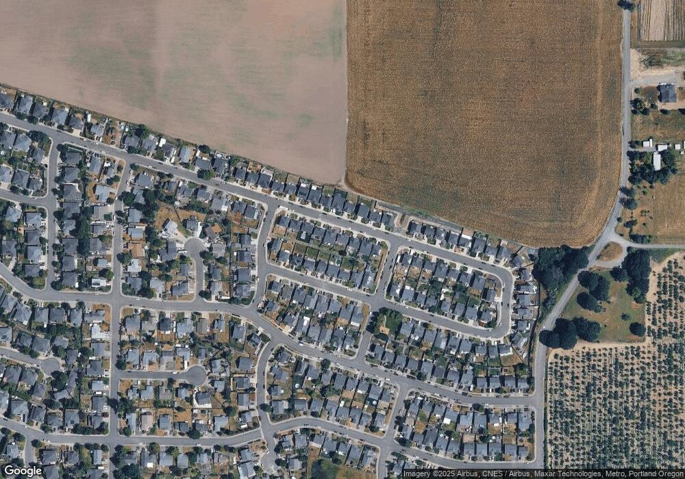 957 E 16th St, Lafayette, OR 97127 - photo 1