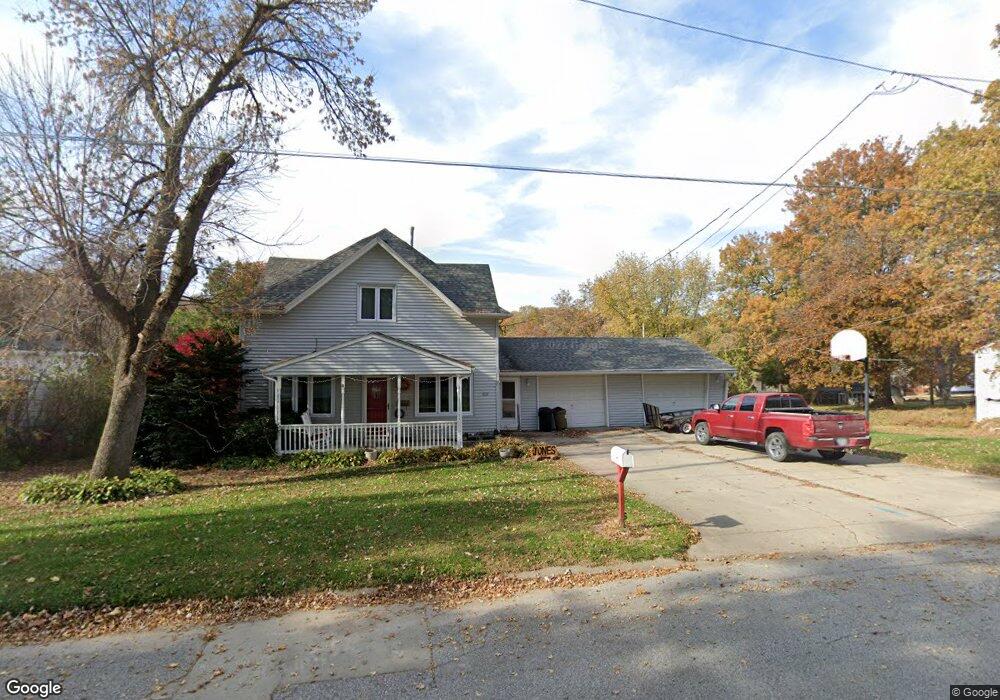 802 Harrison St, Shenandoah, IA 51601 - photo 1