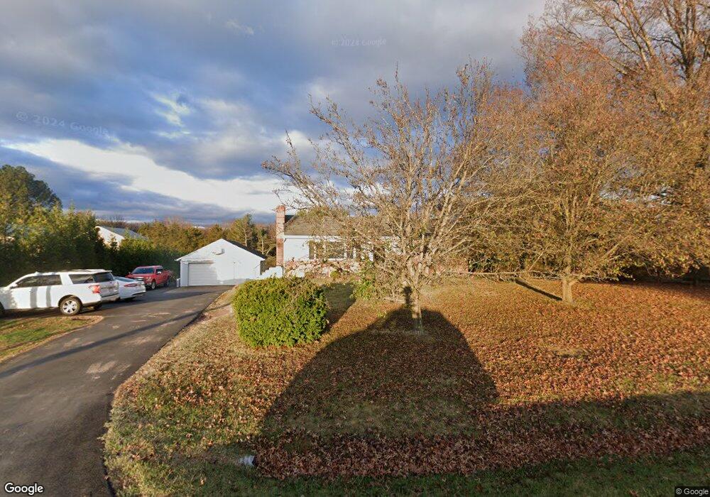 19393 Evergreen Mills Rd, Leesburg, VA 20175 - photo 1