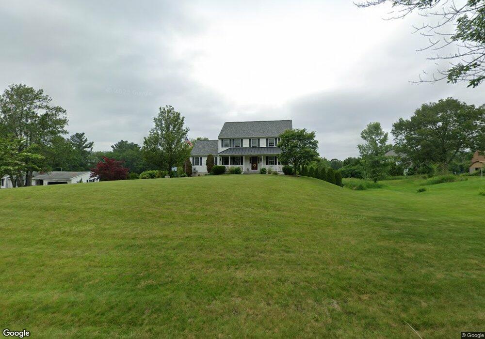 1370 Hildreth St, Dracut, MA 01826 - photo 1