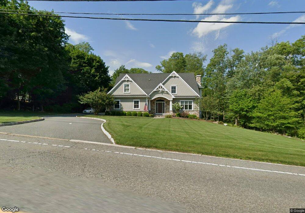 43 Masonicus Rd, Mahwah, NJ 07430 - photo 1