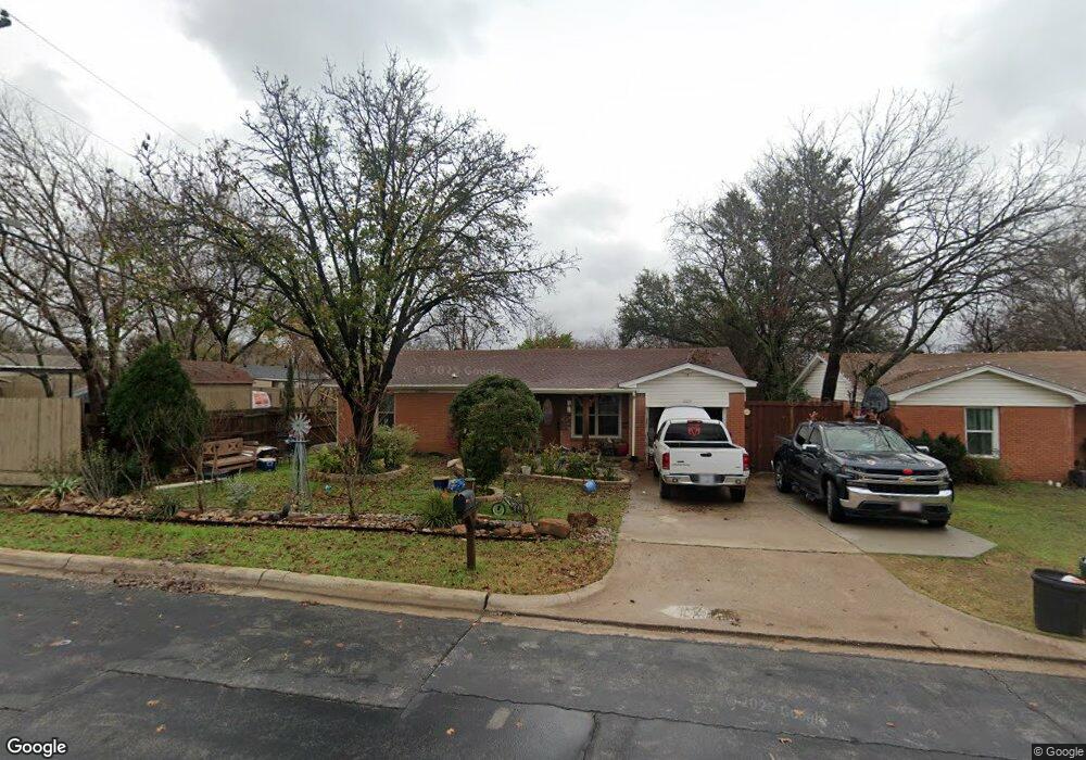 1009 W Cheryl Ave, Hurst, TX 76053 - photo 1