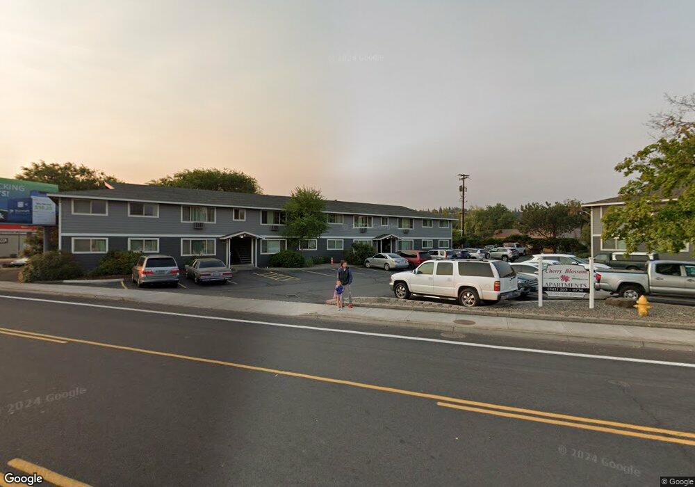 1010 W 5th Place, the Dalles, OR 97058 - photo 1