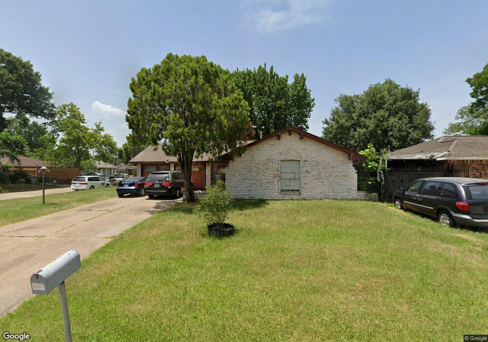 882 Marcolin St, Houston, TX 77088 - photo 1