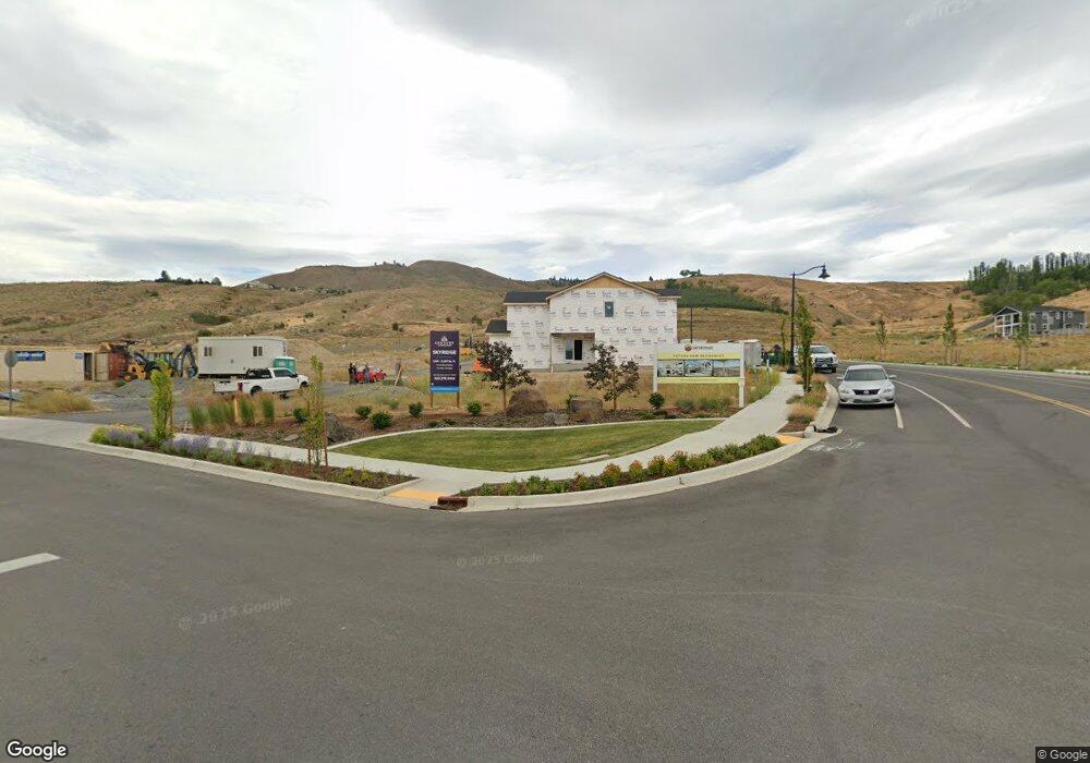 2105 Maple St, Wenatchee, WA 98801 - photo 1