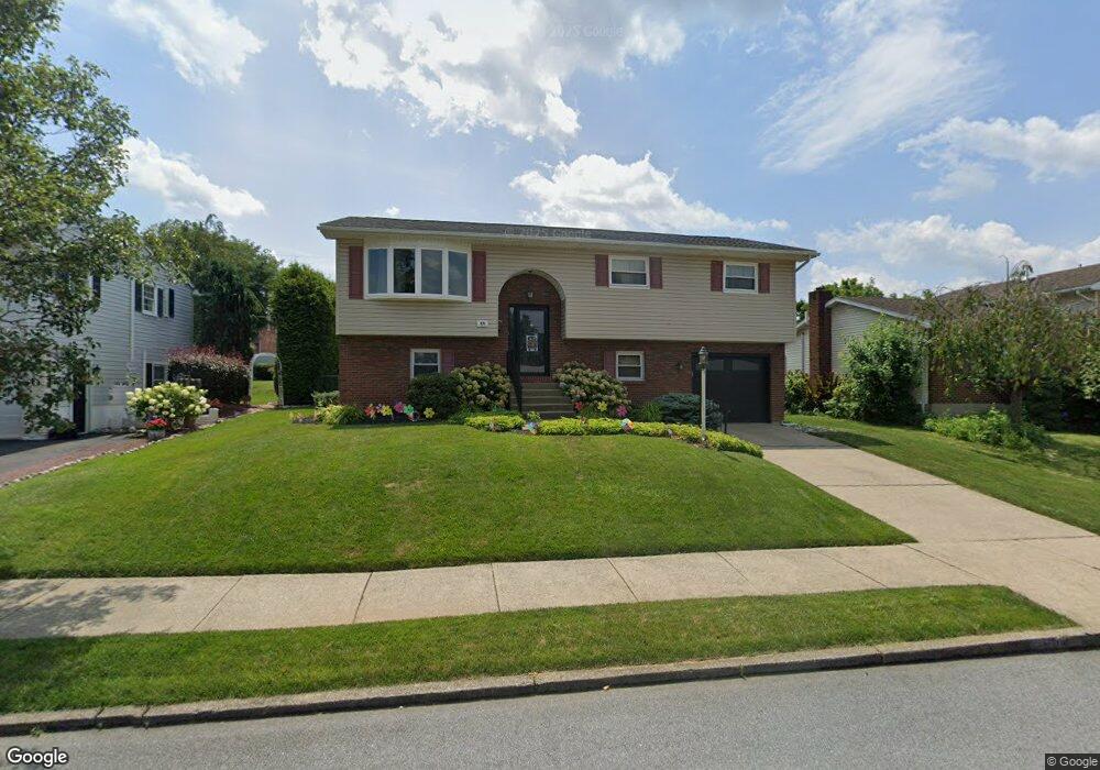 474 Forrest Ave, Bethlehem, PA 18017 - photo 1