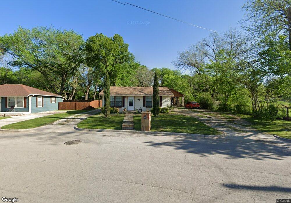 619 Jameson St, Weatherford, TX 76086 - photo 1