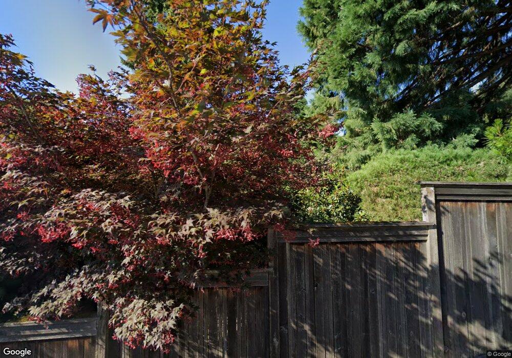 5919 77th Ave SE, Mercer Island, WA 98040 - photo 1