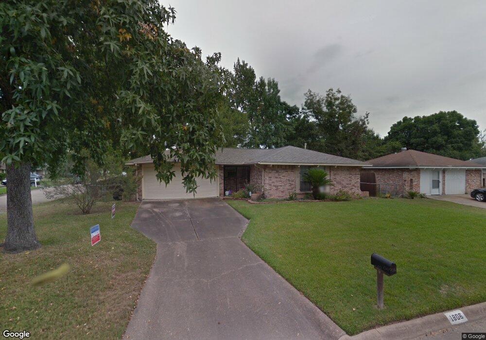 1806 Hidden Valley Dr, Houston, TX 77088 - photo 1