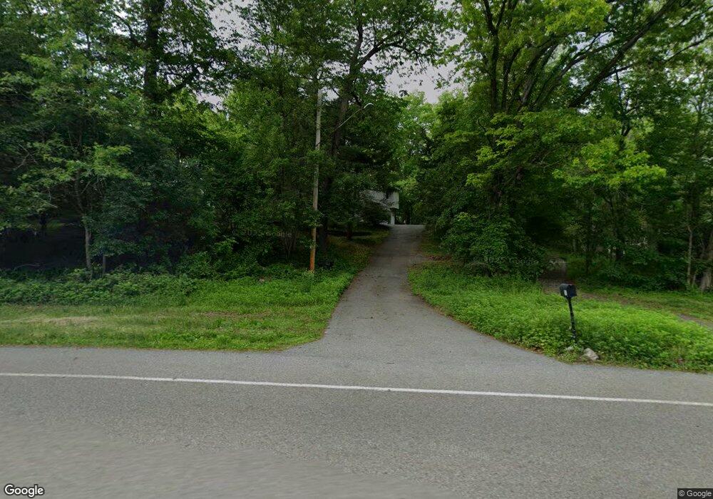 31 Spring Rd, Poughkeepsie, NY 12601 - photo 1