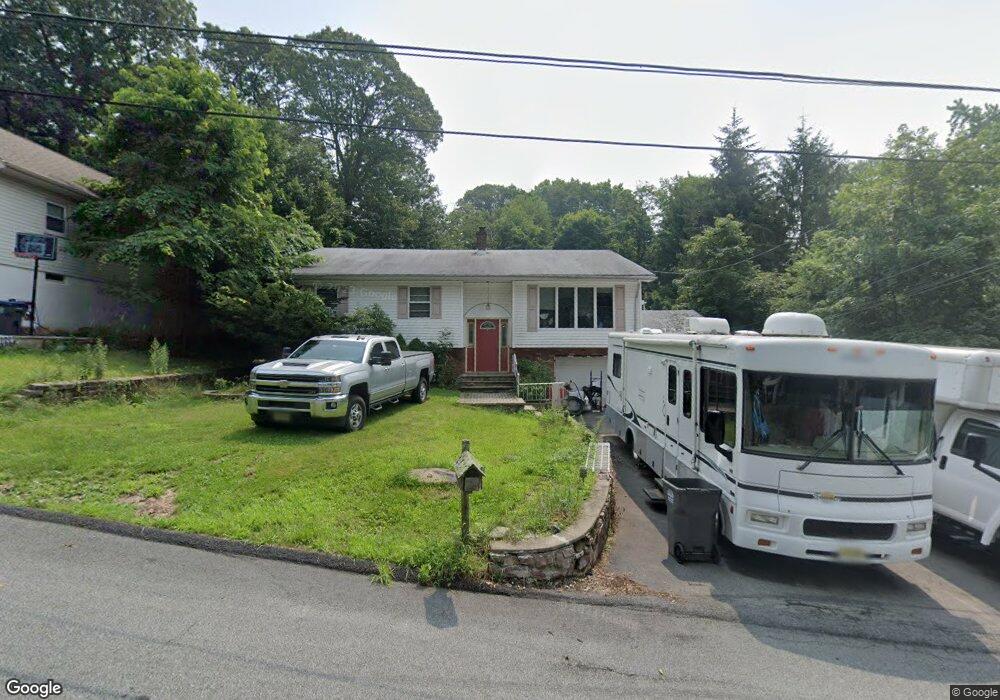 552 Eric Ln, Landing, NJ 07850 - photo 1