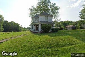 260 S Madison St, Bowling Green, IN 47833
