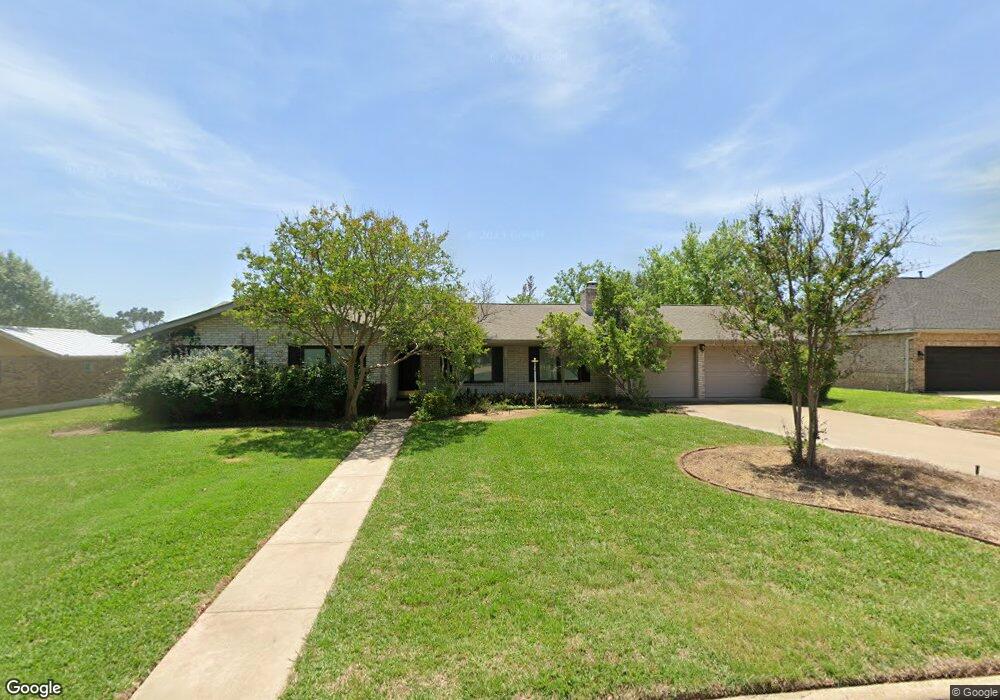 417 Candlelight Cir, Fredericksburg, TX 78624 - photo 1