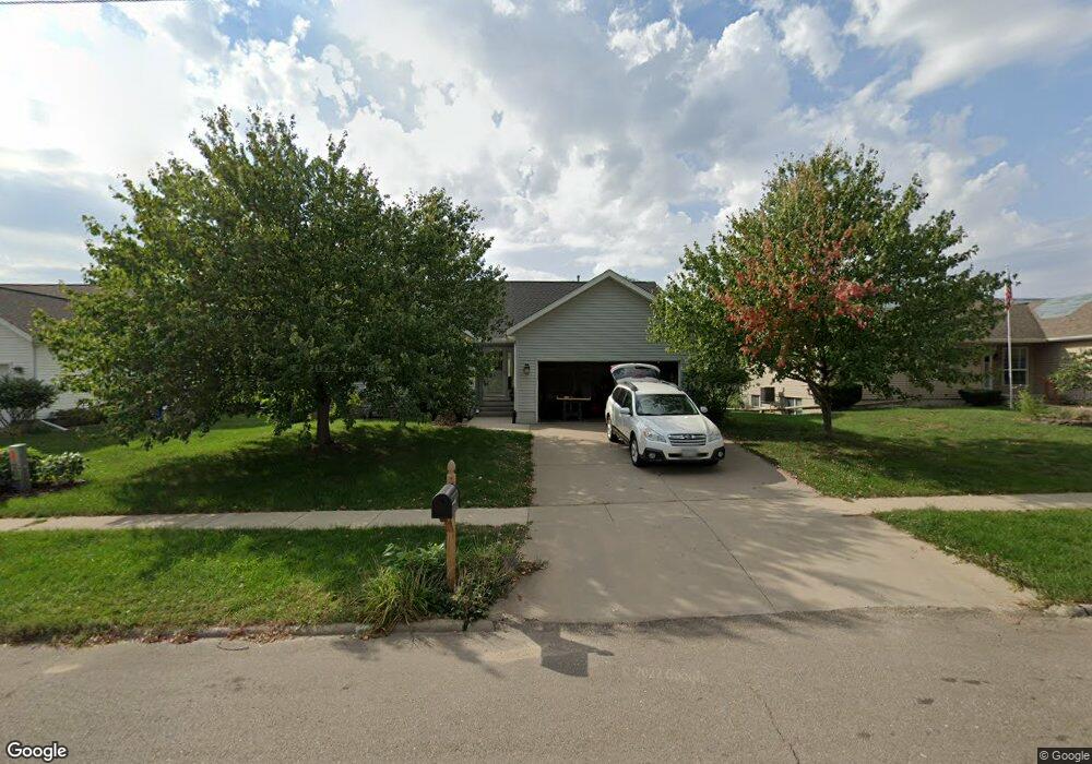 2803 28th Ave SW, Cedar Rapids, IA 52404 - photo 1