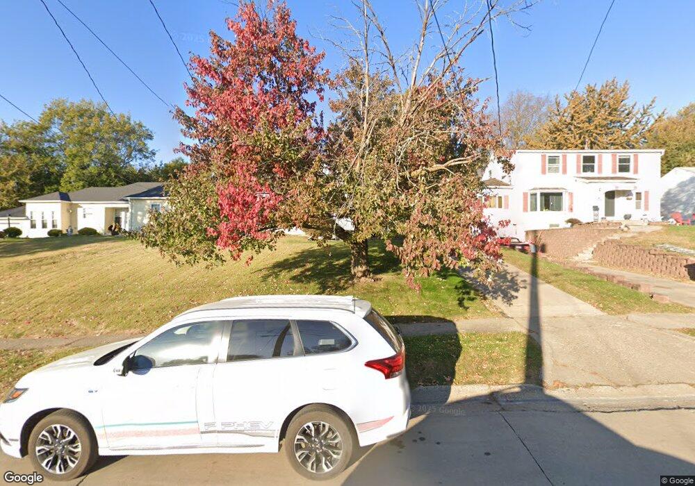 1330 62nd St, Des Moines, IA 50311 - photo 1