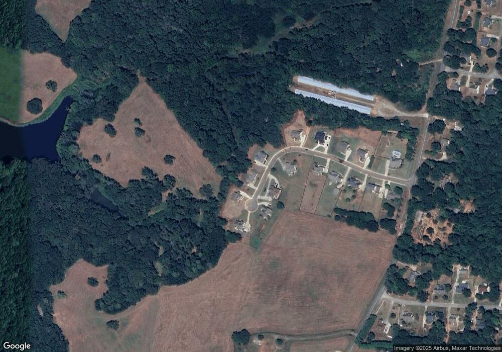 210 Wicklow Ct, Hoschton, GA 30548 - photo 1