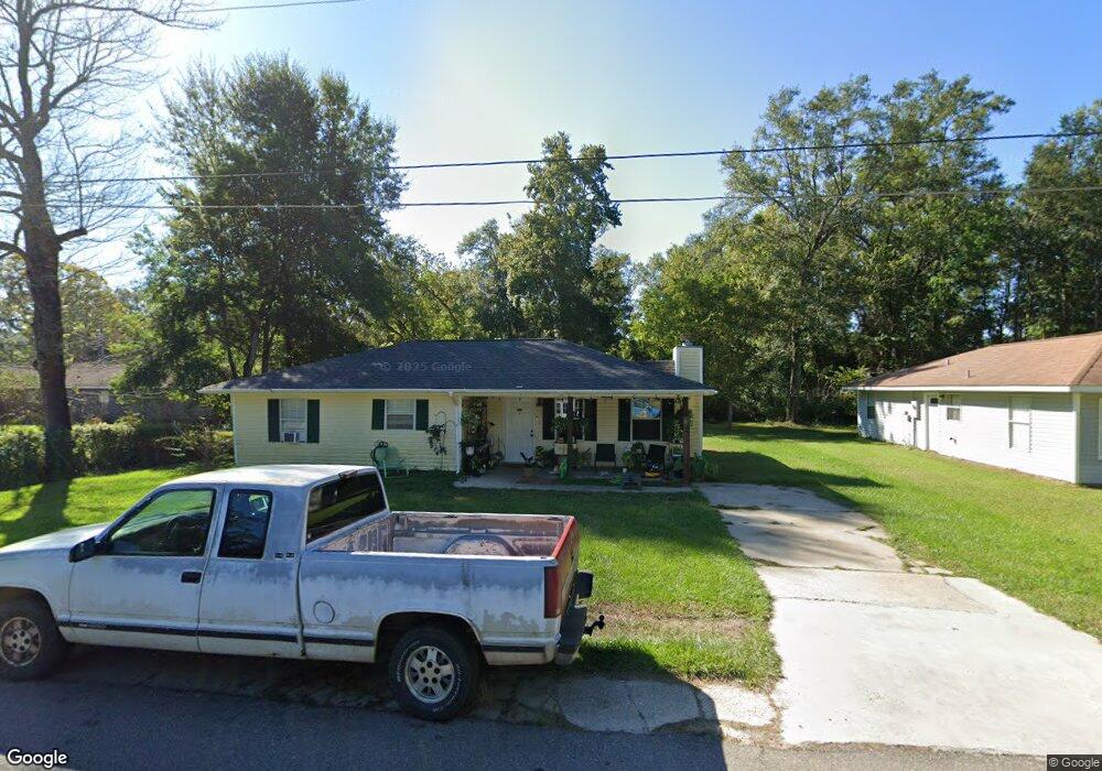 822 E 4th St, Picayune, MS 39466 - photo 1