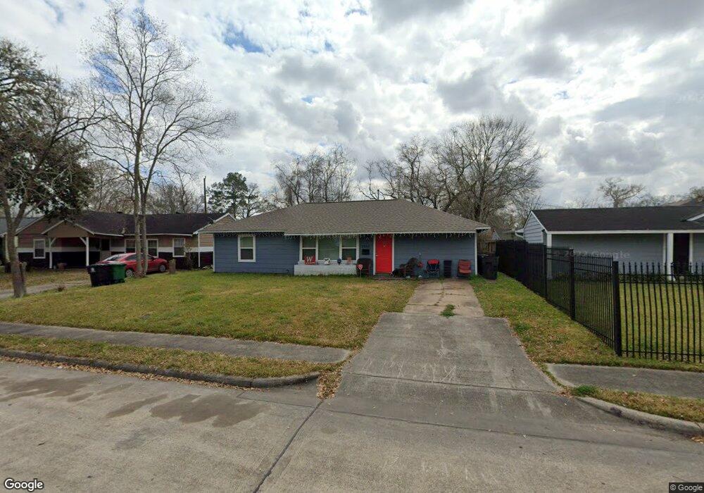 5106 Dewberry St, Houston, TX 77021 - photo 1