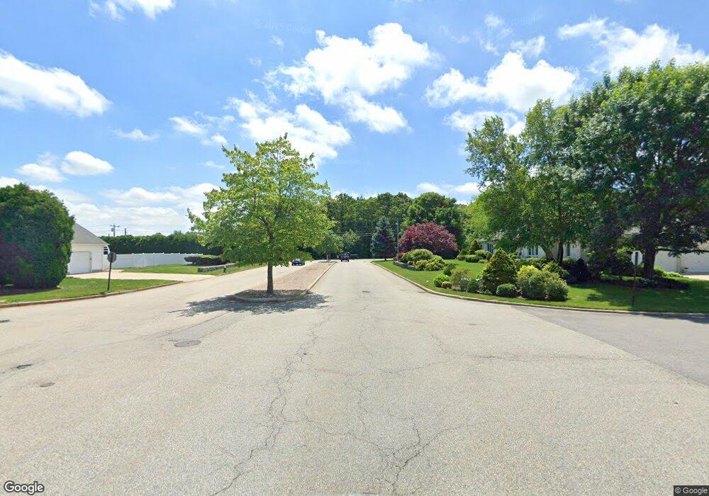 7 Alpine Estates Dr, Cranston, RI 02921 - photo 1