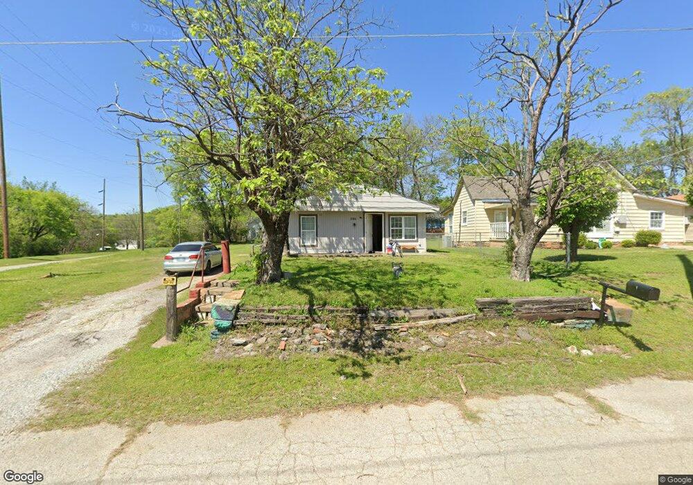 507 E Jackson Ave N, Sapulpa, OK 74066 - photo 1