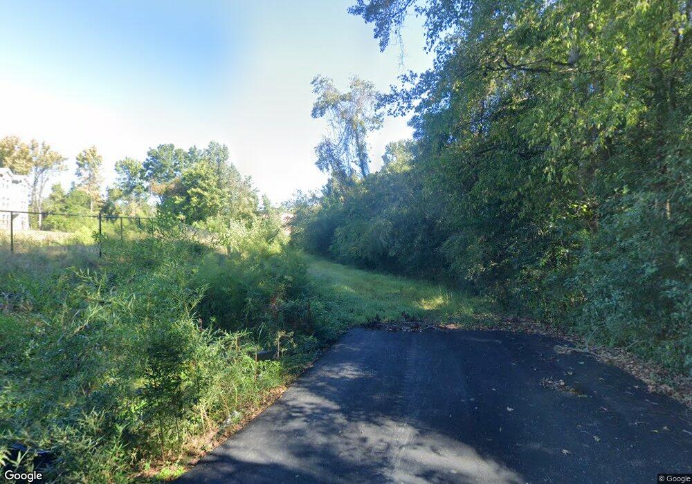 100 Whiting St, Camden, SC 29020 - photo 1